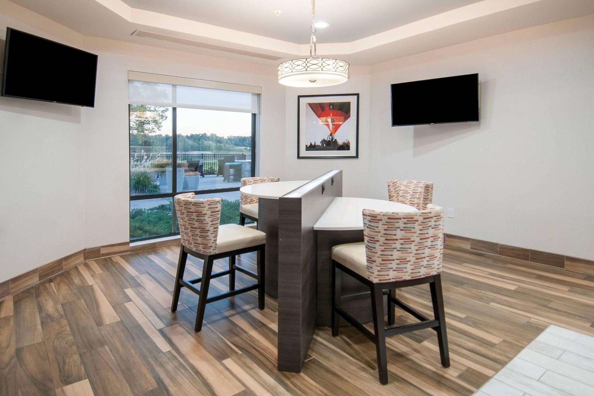 Towneplace Suites By Marriott Vidalia Riverfront Exterior foto